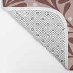 Vase and leaves collection Bath Mat Gallery Image 2