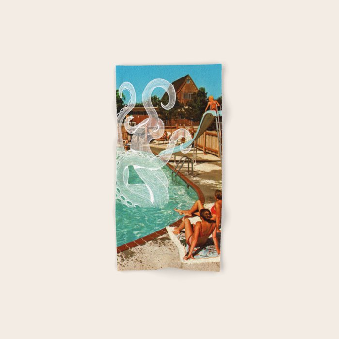 Octopus splash Bath Towel Gallery Image 1