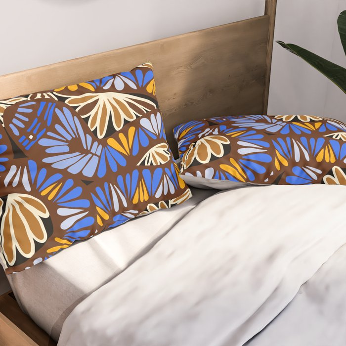 Decorative snakes and flowers Pillow Sham Gallery Image 2