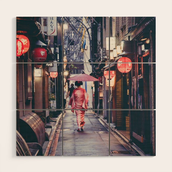 Geisha In Kyoto Wood Wall Art Gallery Image 1