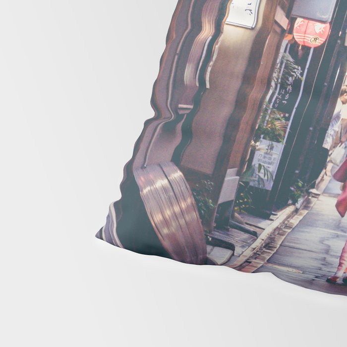 Geisha In Kyoto Pillow Sham Gallery Image 4