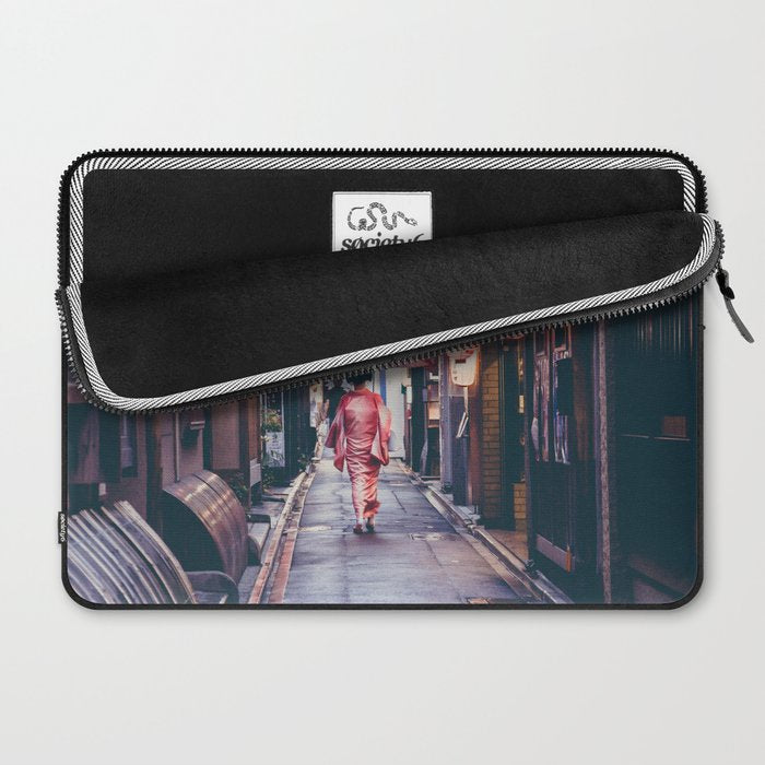 Geisha In Kyoto Laptop Sleeve Gallery Image 2