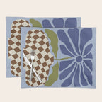 Big blooming flowerpot  Placemat Gallery Image 1