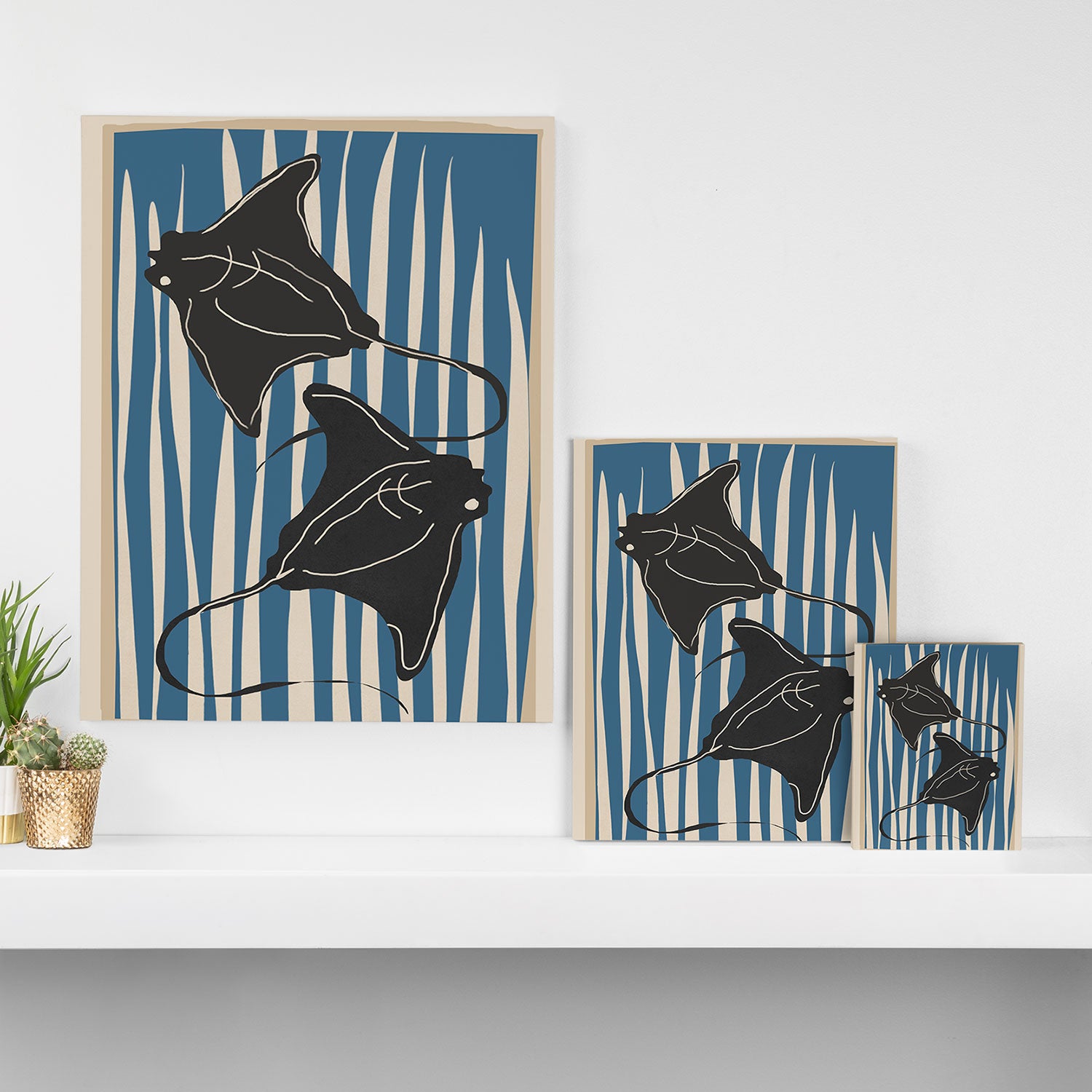 Stingrays 6 Canvas Print Gallery Image 3