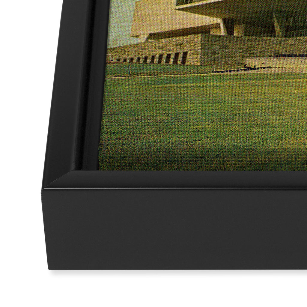 WaiKid Framed Canvas Print Gallery Image 3