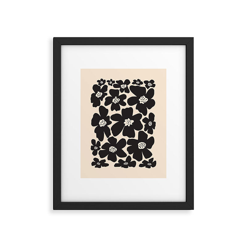 Black and White Retro Daisy Framed Art Print Gallery Image 5