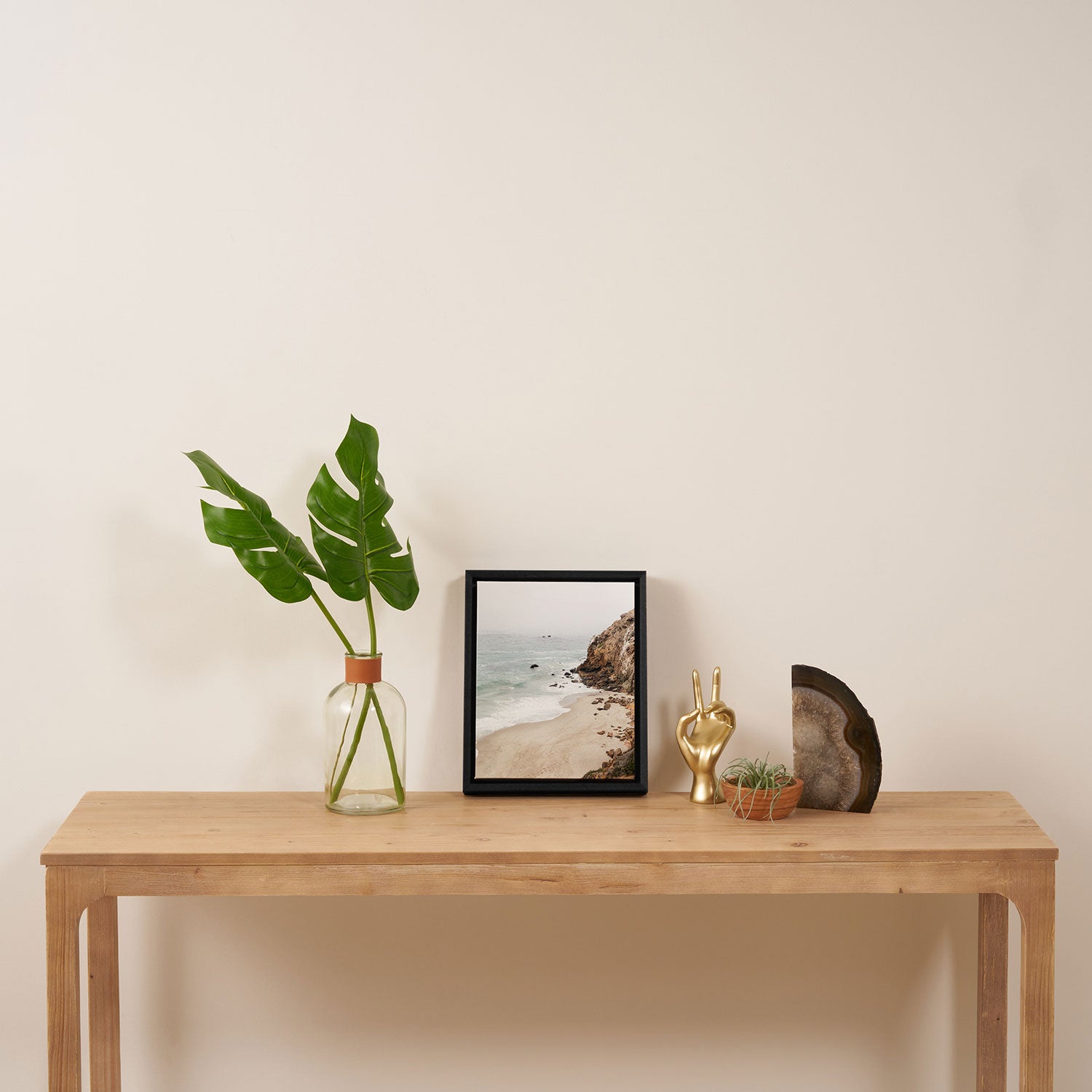 Malibu Dream Framed Canvas Print Gallery Image 4
