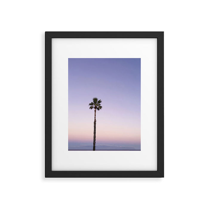 Stand out - ombré violet Framed Art Print Gallery Image 1