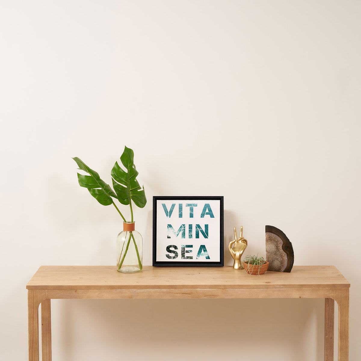 Vitamin sea Framed Canvas Print Gallery Image 3