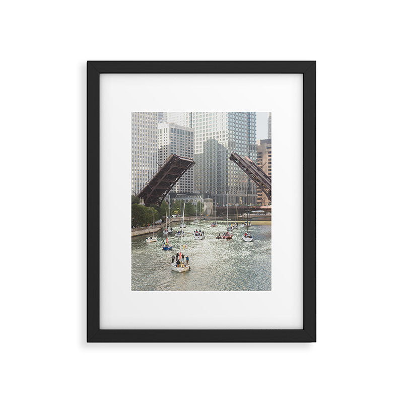 Chicago River, Bridges Up Framed Art Print Gallery Image 5