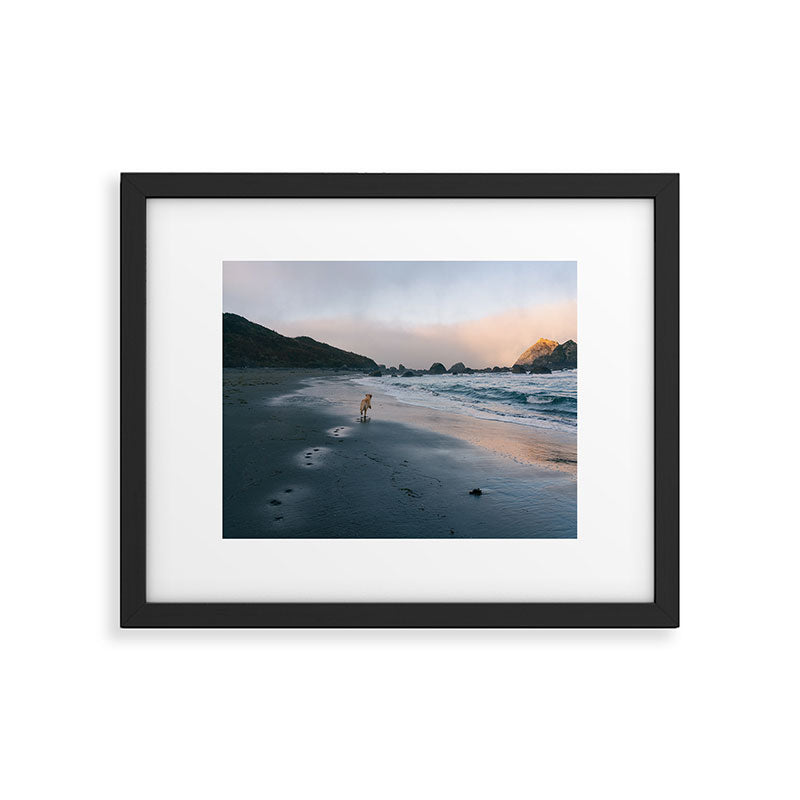 Beachside Enzo Framed Art Print Gallery Image 4