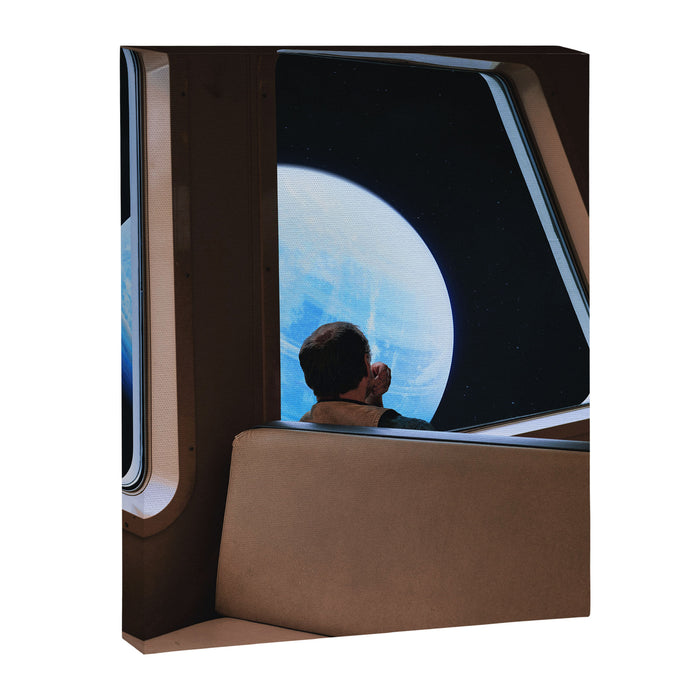 The Tourist Canvas Print Gallery Image 1