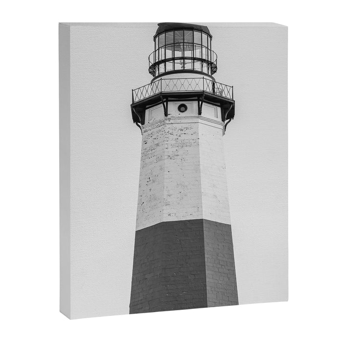 Montauk Lighthouse 01 B&W Canvas Print Gallery Image 1