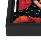 Frida enamorada Framed Canvas Print Gallery Image 3
