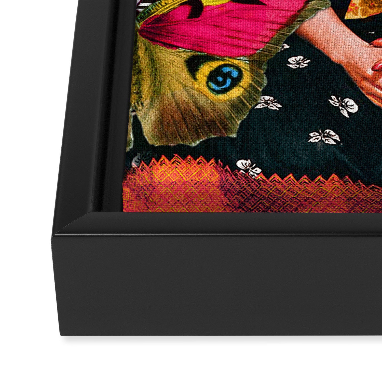 Frida´s secret smile Framed Canvas Print Gallery Image 3