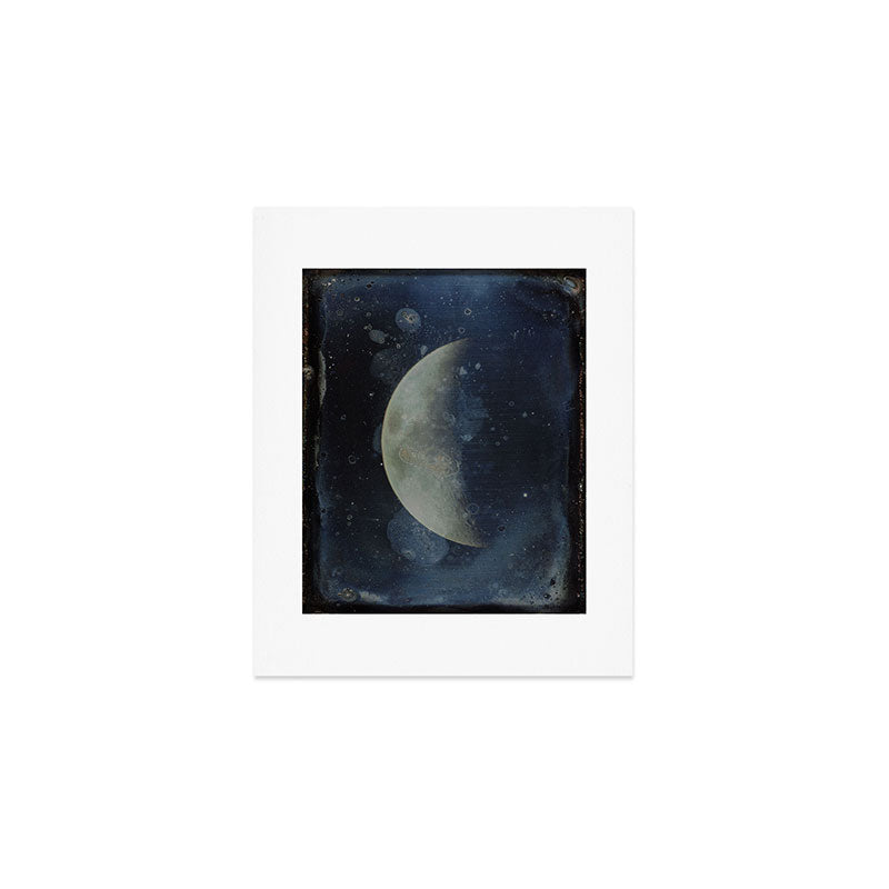 The first surviving photograph of the Moon (John Adams Whipple, Harvard College Observatory, 1852) Art Print Gallery Image 1