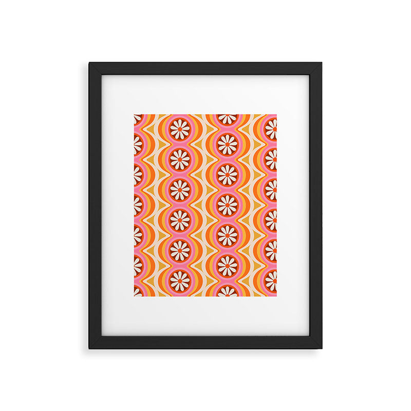 Wavy Daisy Framed Art Print Gallery Image 6