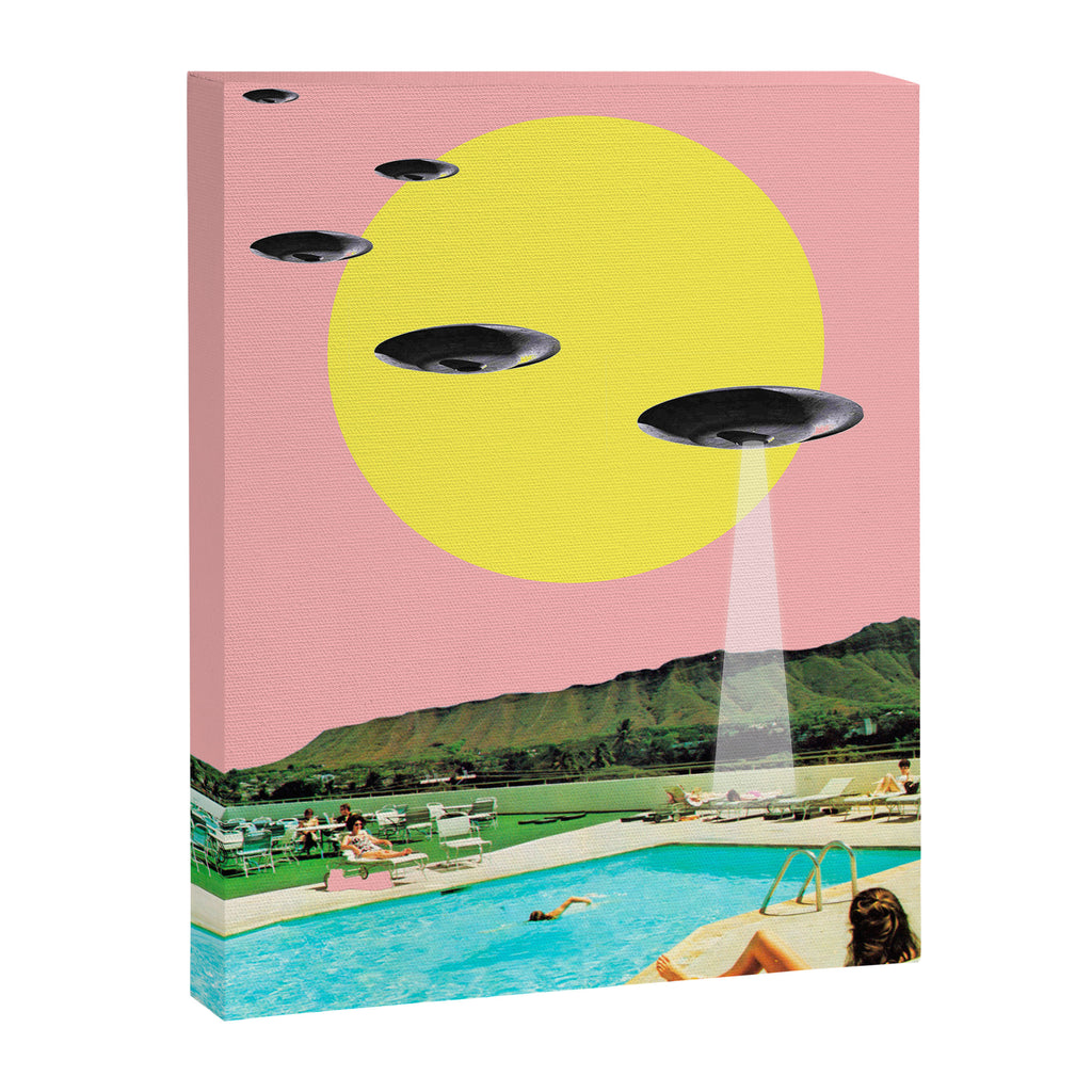 Invasion on vacation (UFO in Hawaii) Canvas Print Gallery Image 6