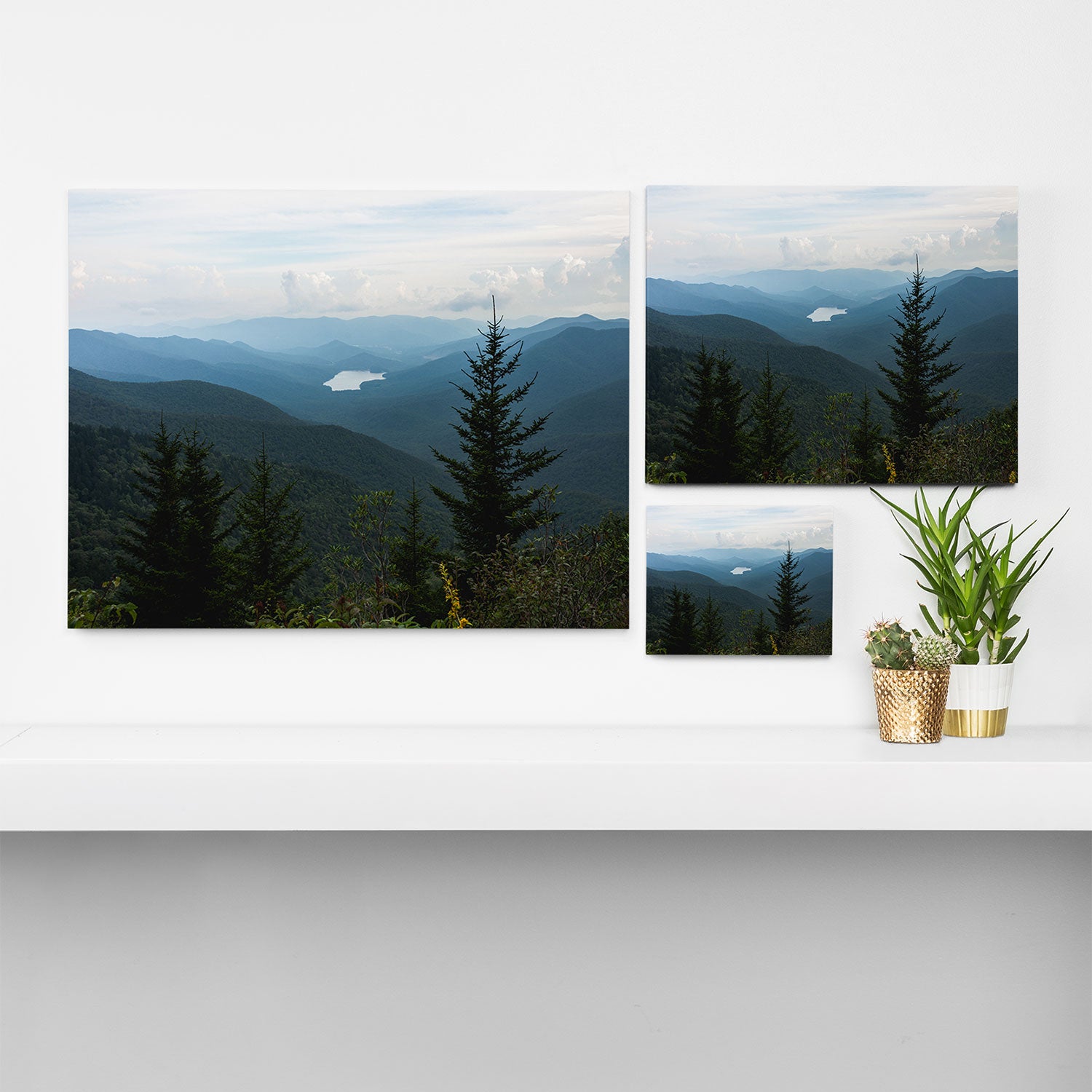 Smoky Mountain National Park -  Mountain Lake Landscape Canvas Print Gallery Image 3