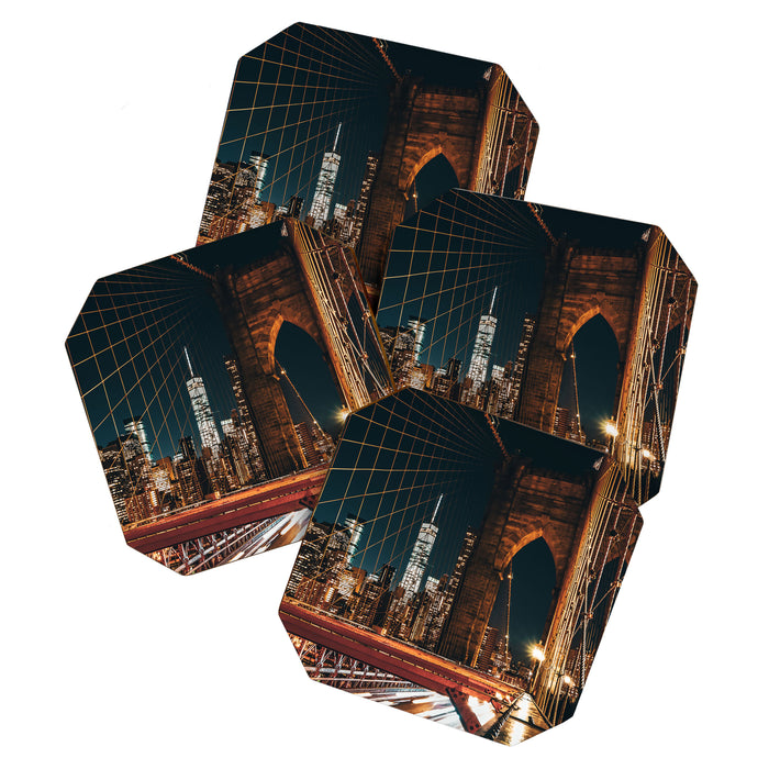 Brooklyn Bridge and Manhattan skyline in New York City at night Coaster Gallery Image 1