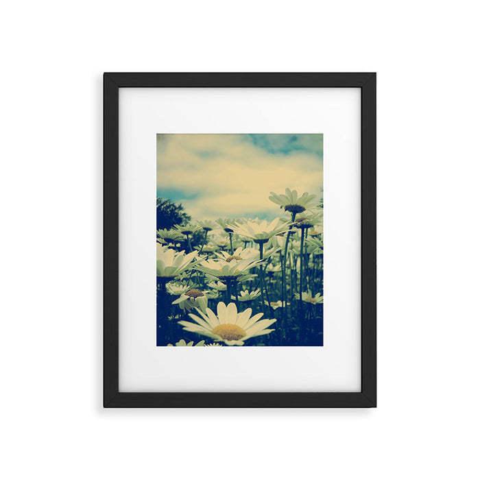 Daisy Love Framed Art Print Gallery Image 1