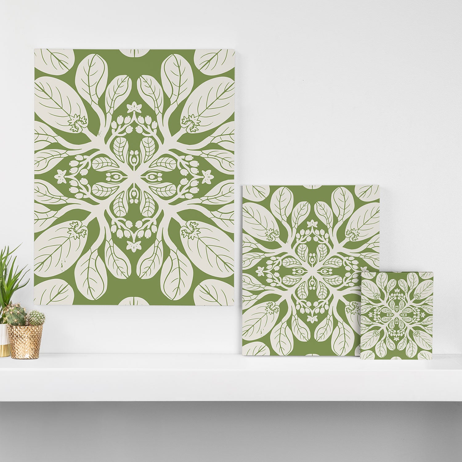 Naupaka Hawaiian quilt pattern in sage and beige Canvas Print Gallery Image 3
