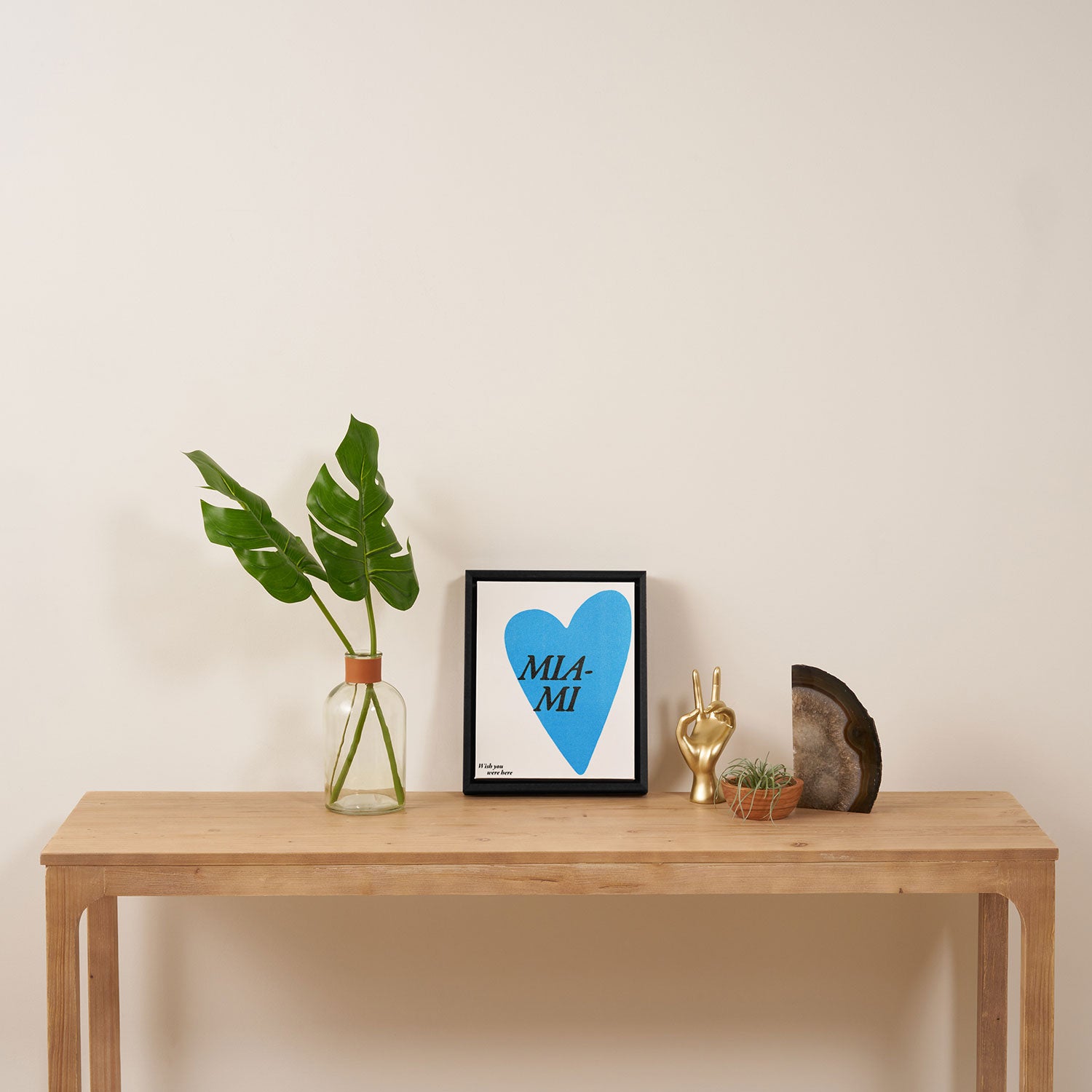 Wish you were here - Miami Framed Canvas Print Gallery Image 4