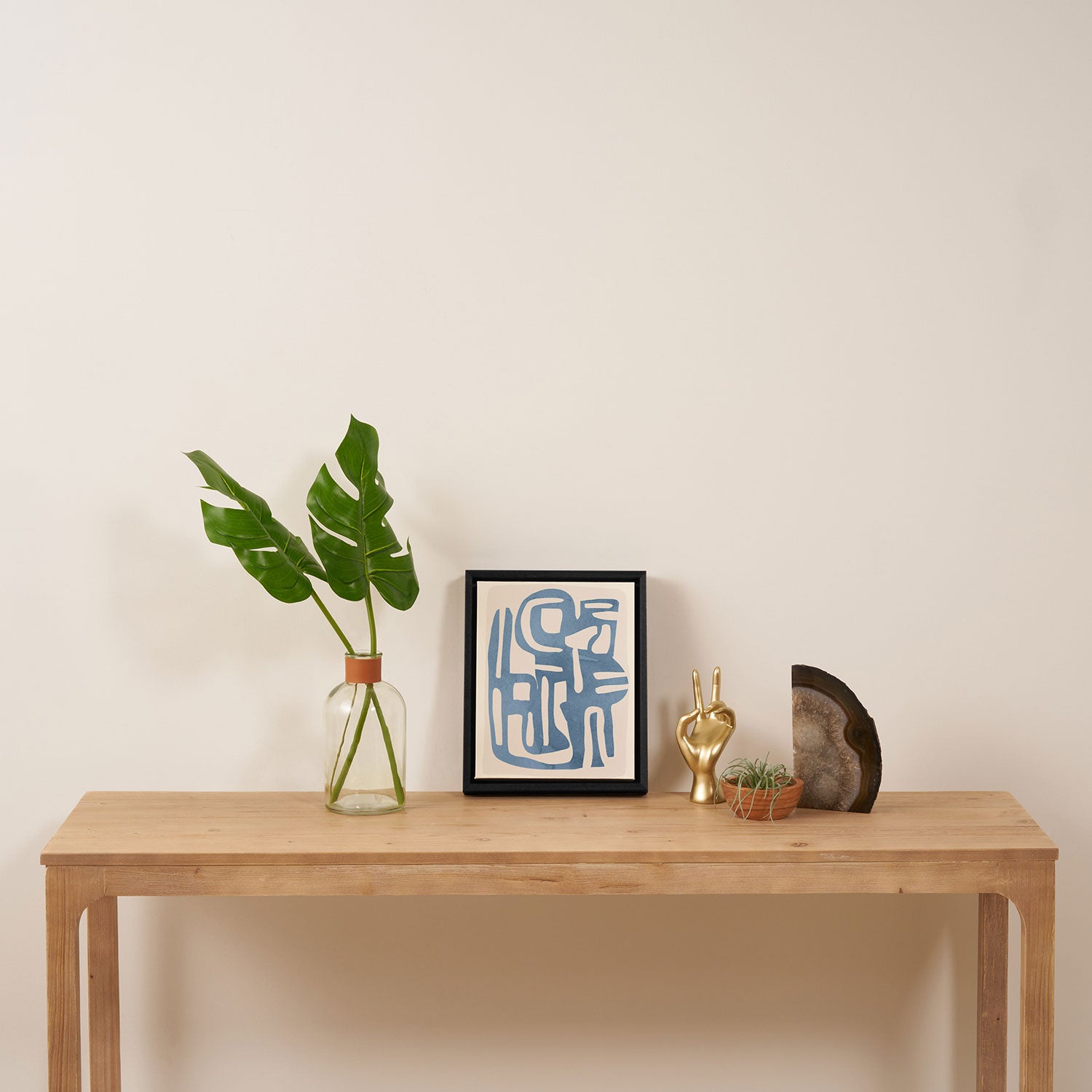 Modern Abstract Shapes 35 Framed Canvas Print Gallery Image 4