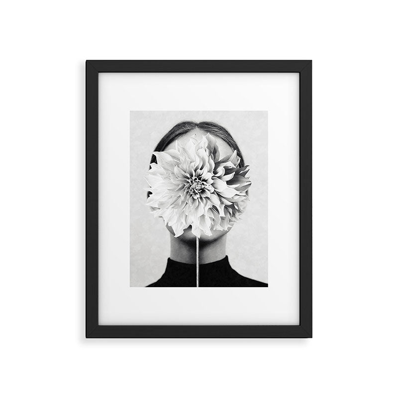 White flower ... Framed Art Print Gallery Image 4