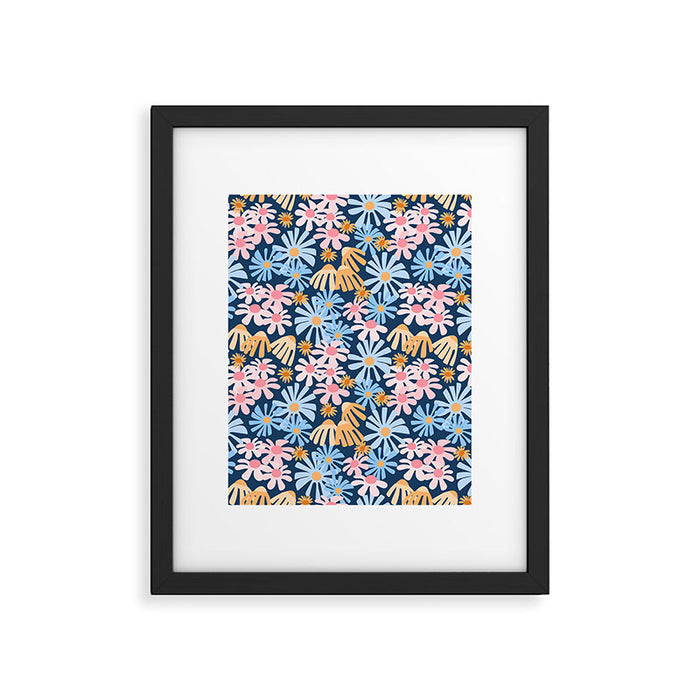 Daisies pattern Framed Art Print Gallery Image 1