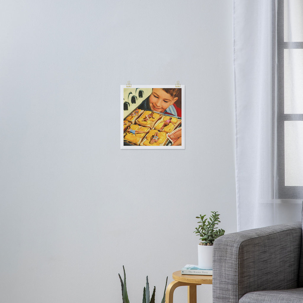 Girls on toast - Grilled Cheese Tan Art Print Gallery Image 3