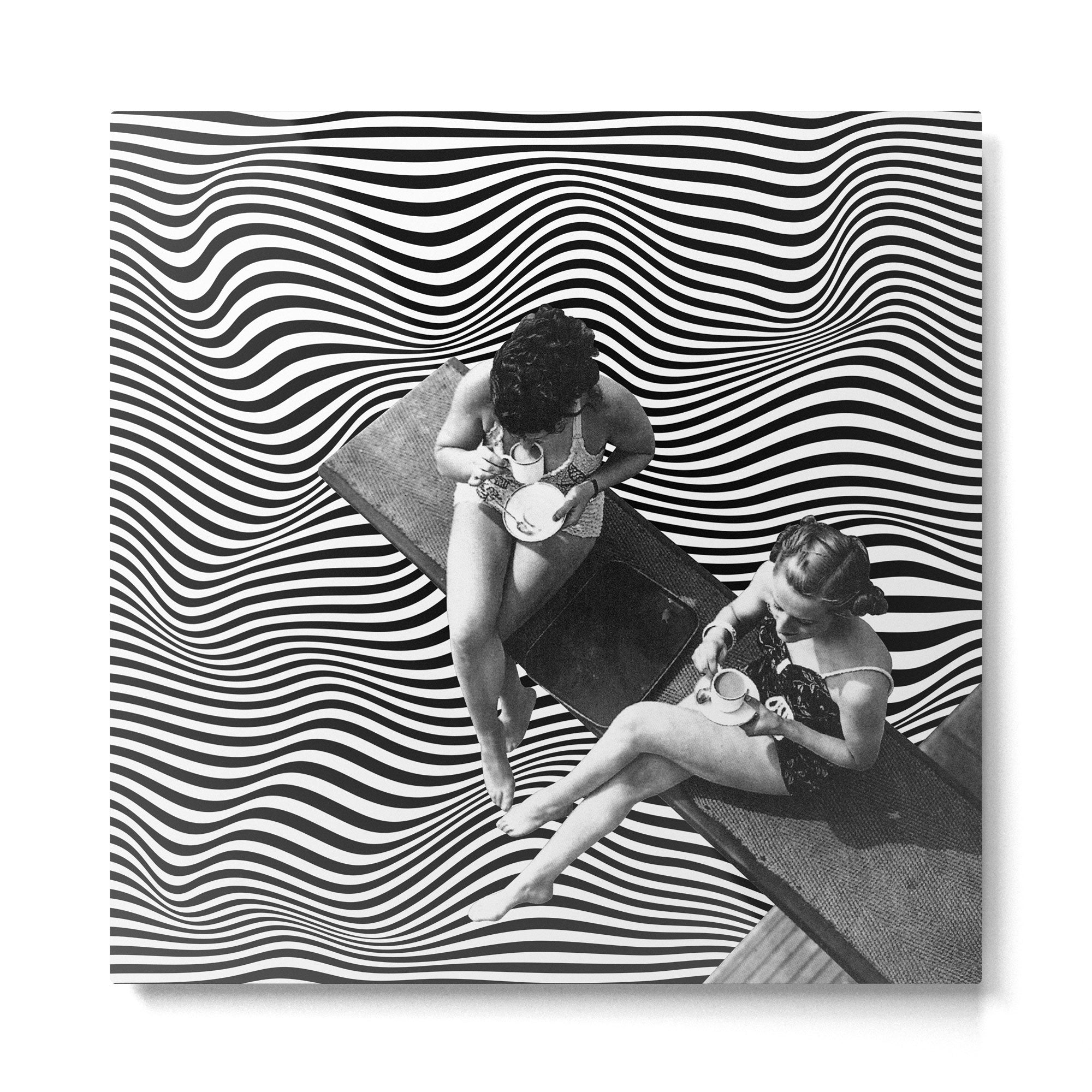 Universal BFF - Vertigo coffee chat Metal Print Gallery Image 2