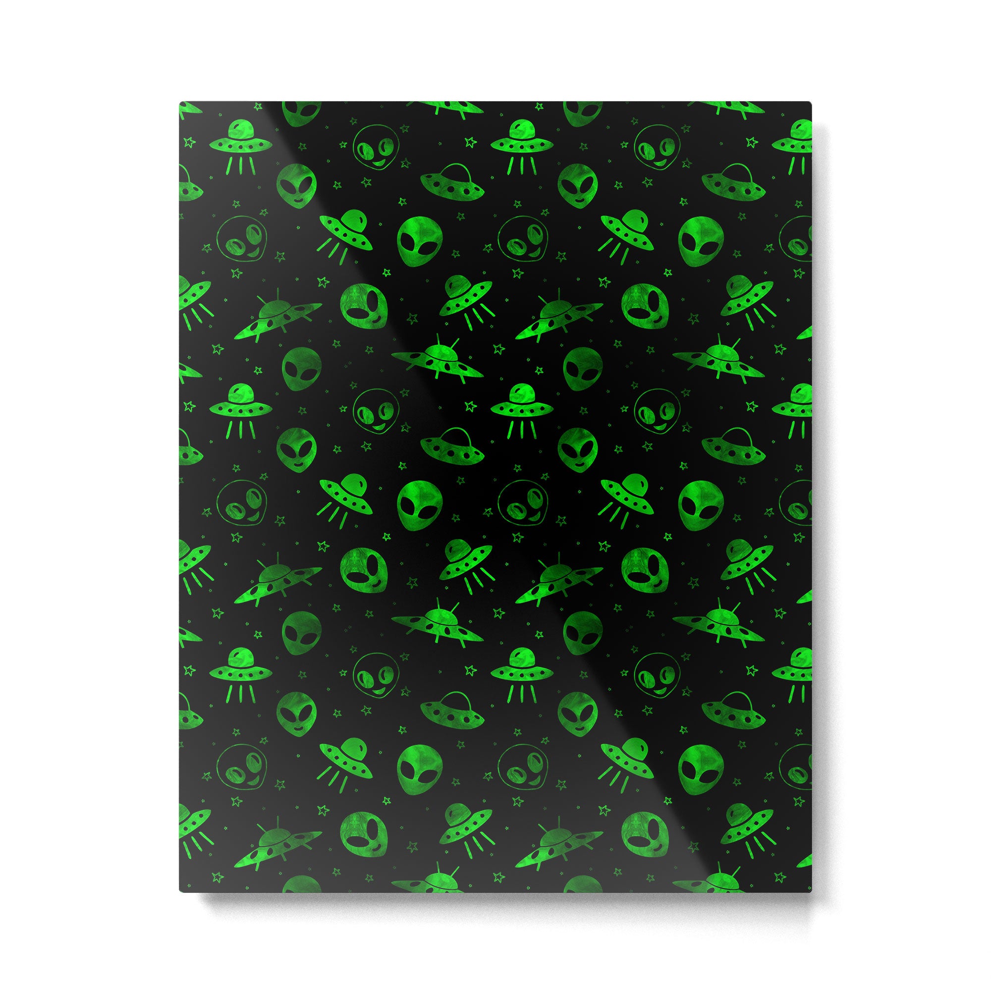 Aliens and UFOs Pattern Metal Print Gallery Image 6