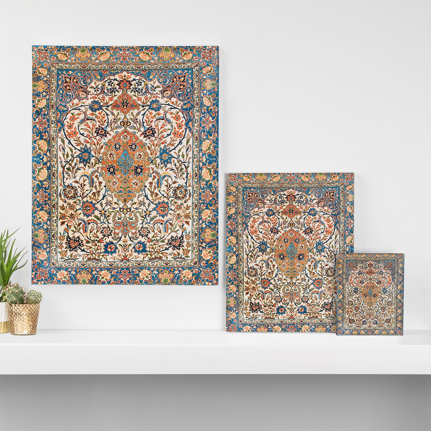 Isfahan Antique Central Persian Carpet Print Canvas Print Gallery Image 3