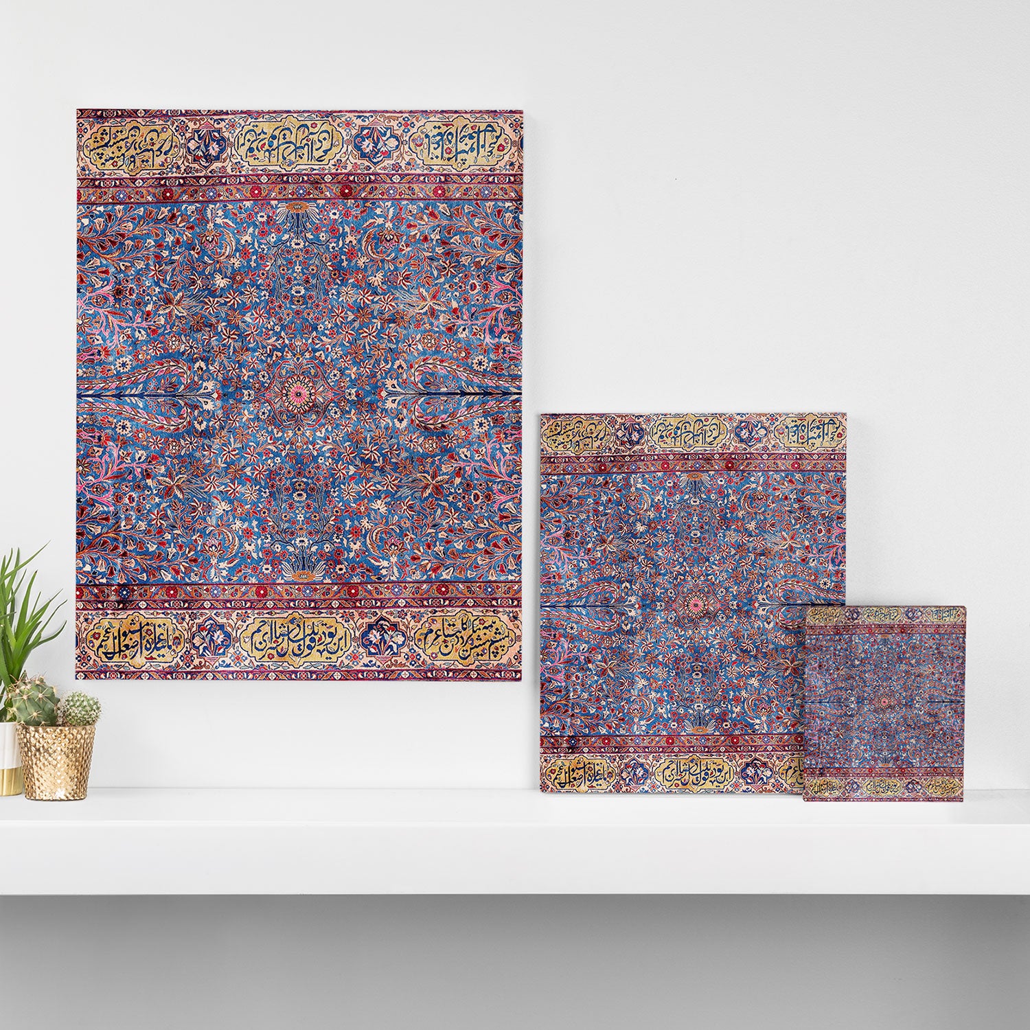 Kashan Central Persian Rug Print Canvas Print Gallery Image 3