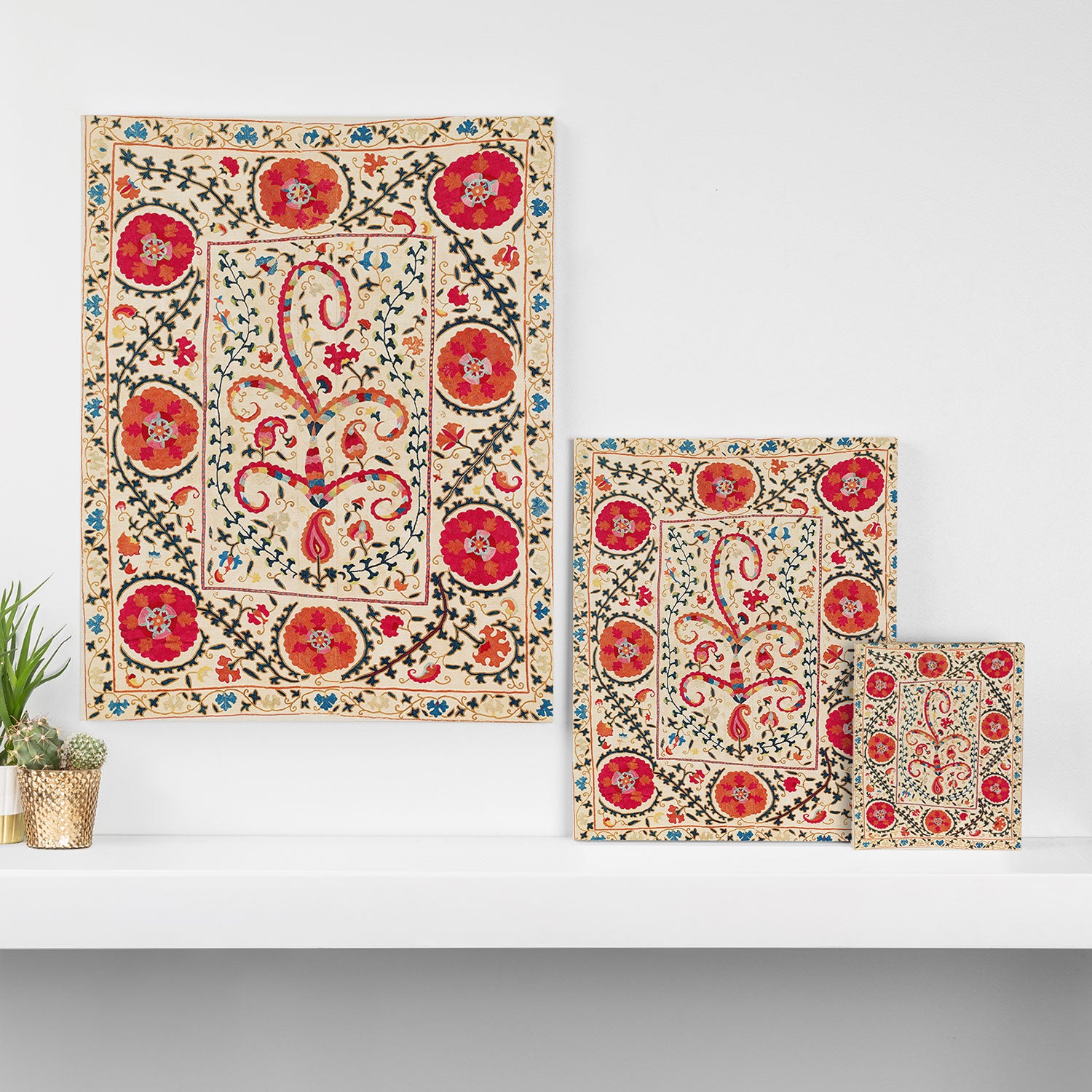 Kermina Suzani Uzbekistan Embroidery Print Canvas Print Gallery Image 3