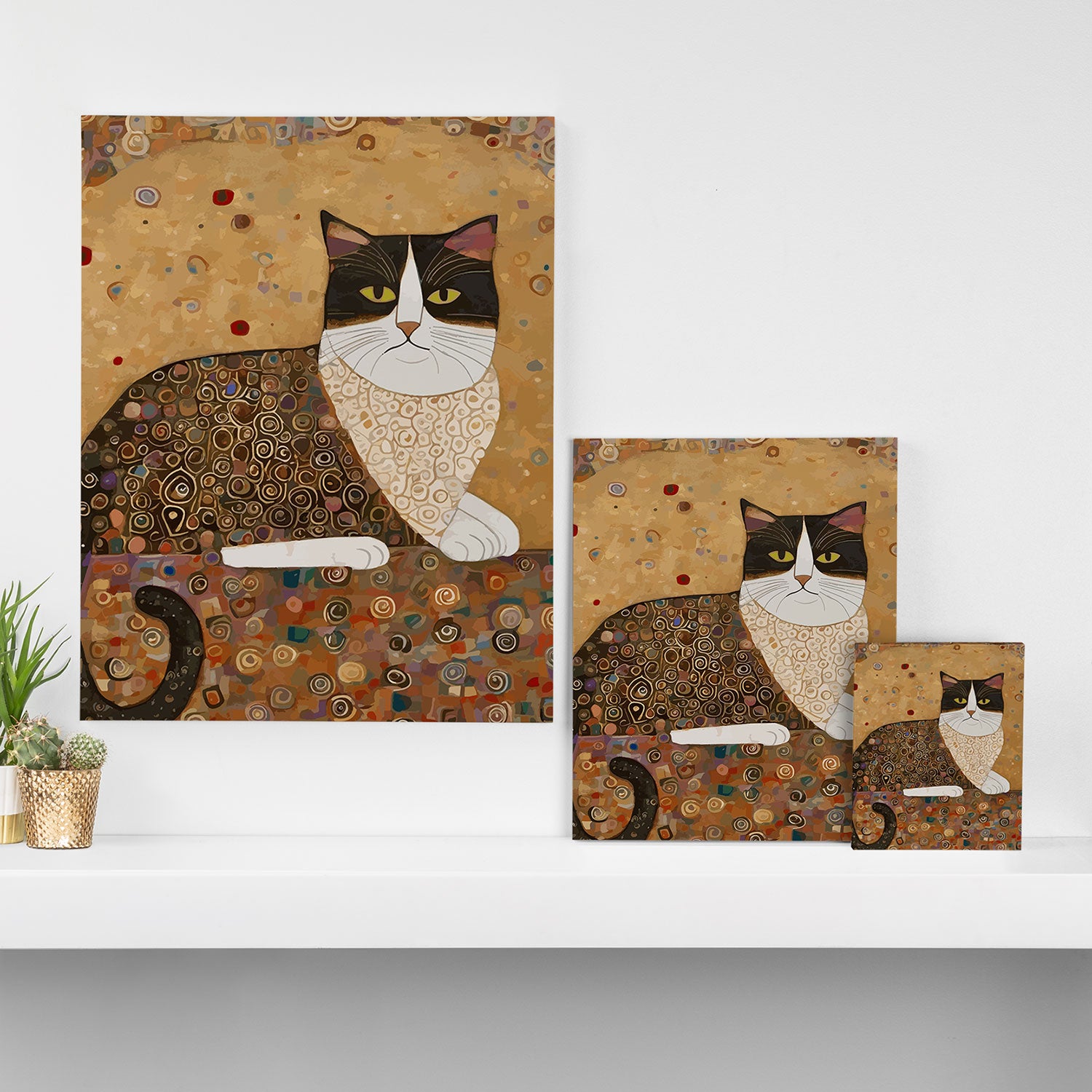 Klimt Cat with Ivory Scarf Canvas Print Gallery Image 3
