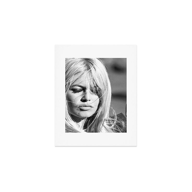 Brigitte Bardot with Cigarette Retro Vintage Art Art Print Gallery Image 1